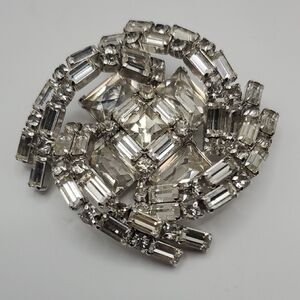 Kramer Of New York Vintage Rhinestone Brooch